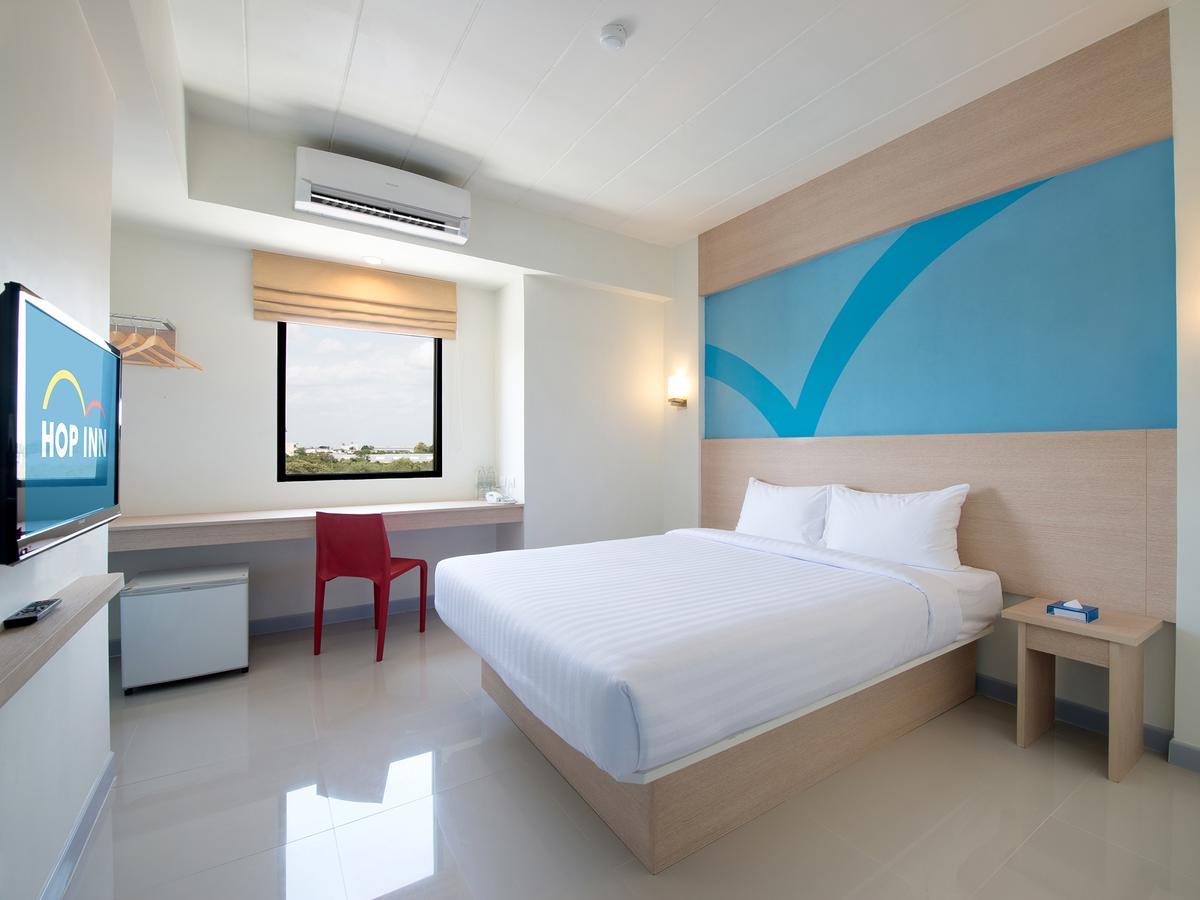 Hop Inn Lop Buri Екстериор снимка